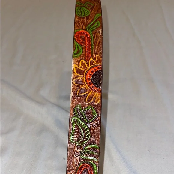 Floral Embossed Brown Leather Belt - Picture 3 of 4